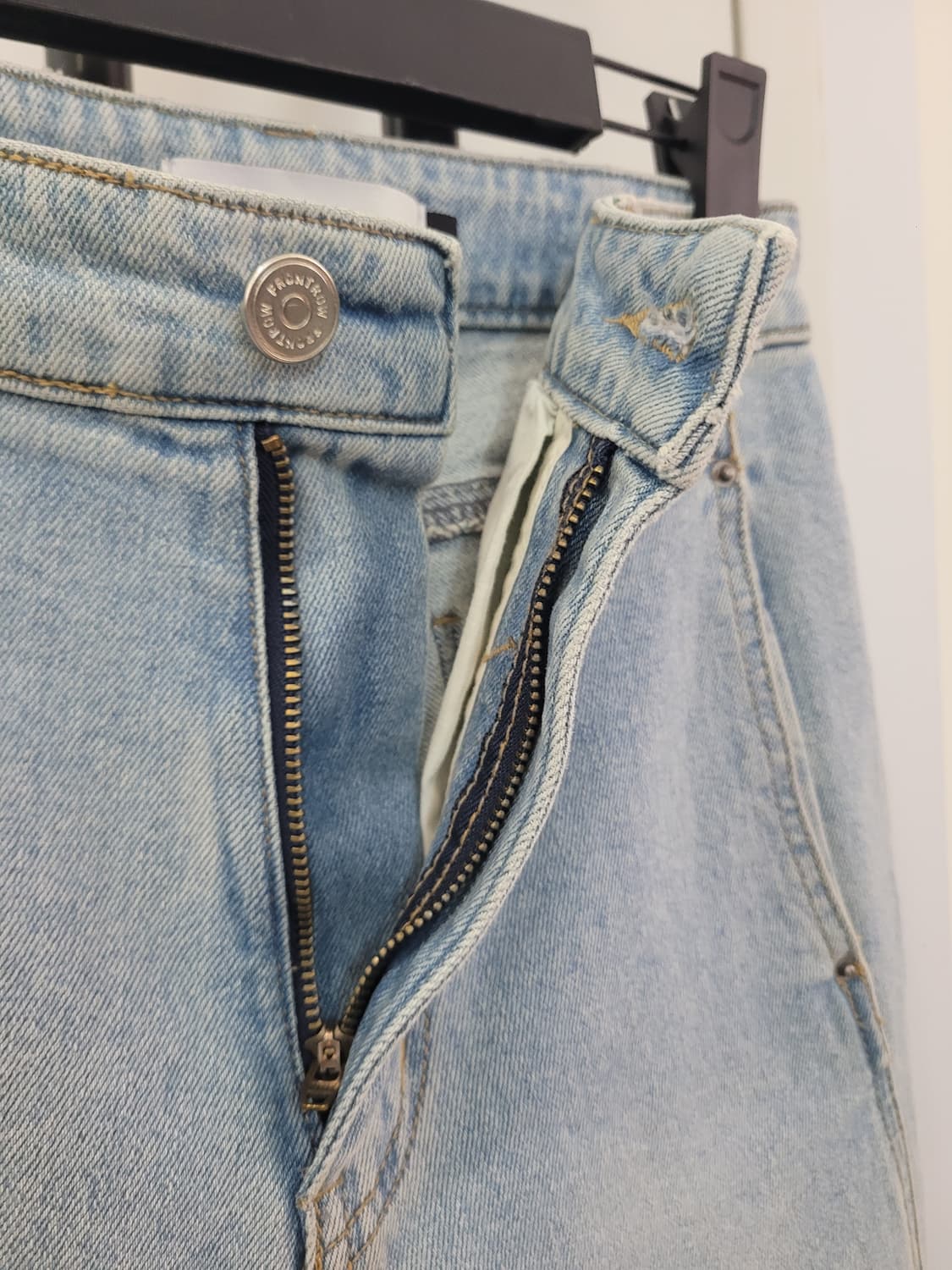 프론트로우 하이라이즈 레귤러핏 데님 청바지 26사이즈 상품이미지8