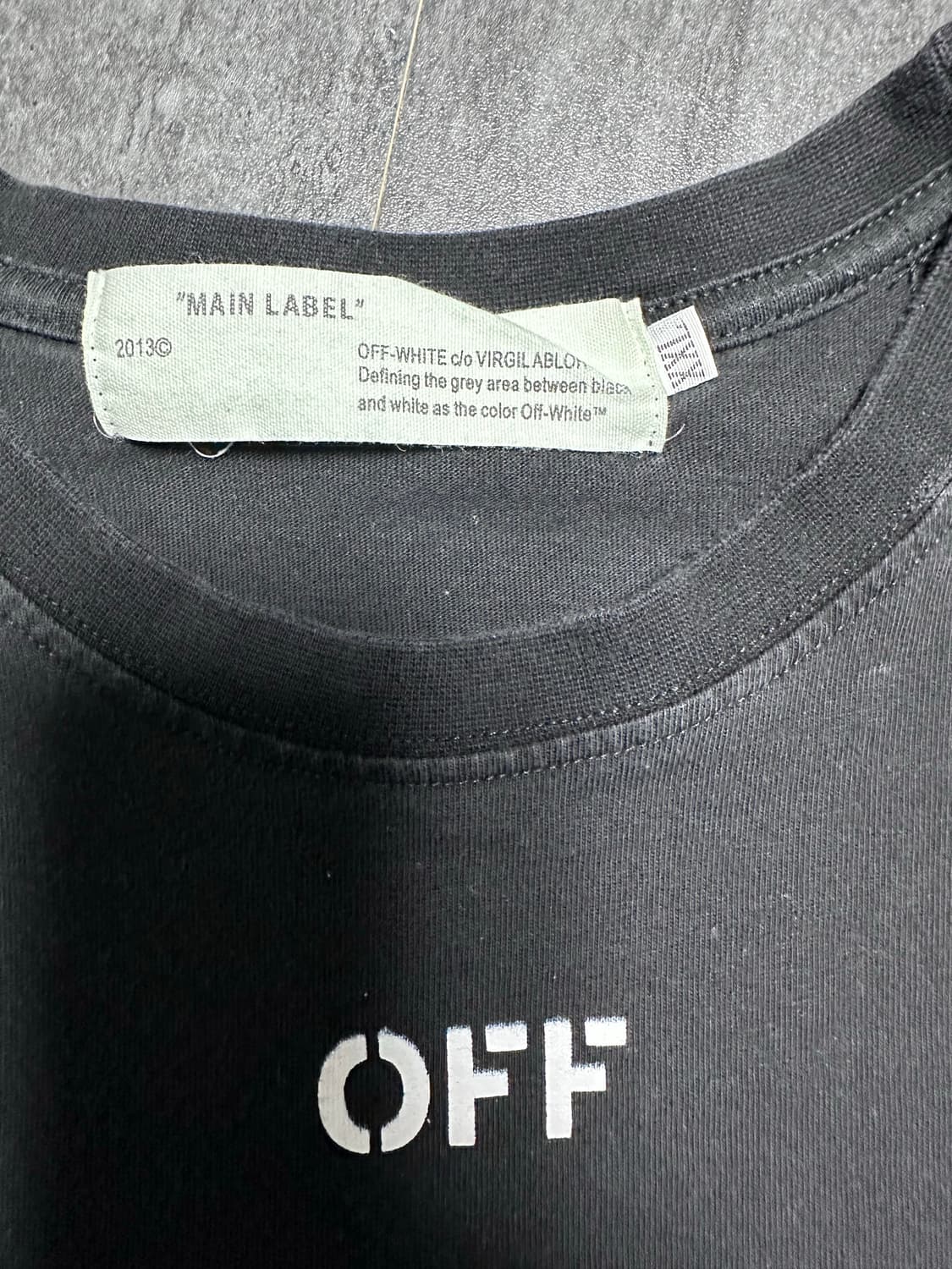 오프화이트 싱띵즈 블랙 티셔츠 상품이미지2