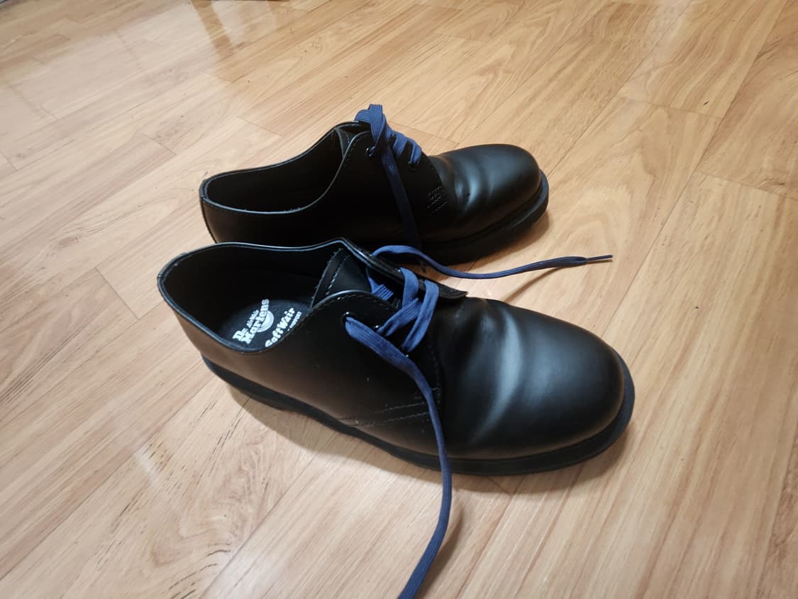 닥터마틴 일본 한정판 네이비 스티치 상품이미지1