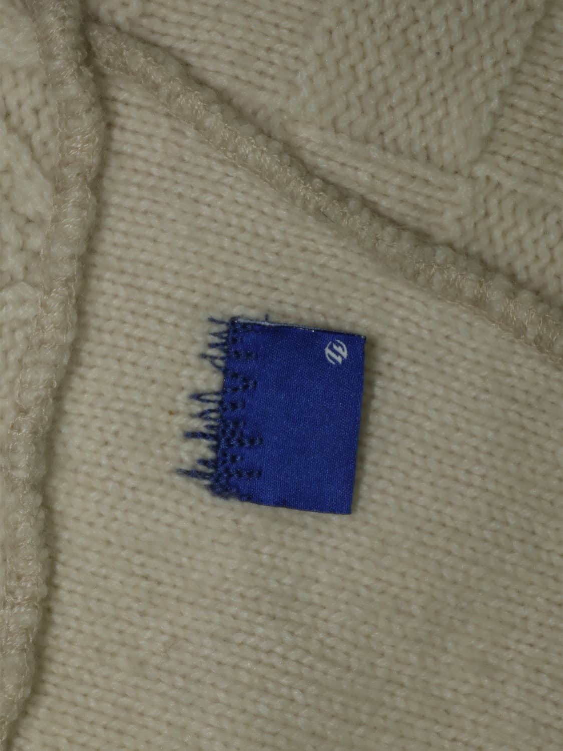 자더에러 니트 상품이미지3