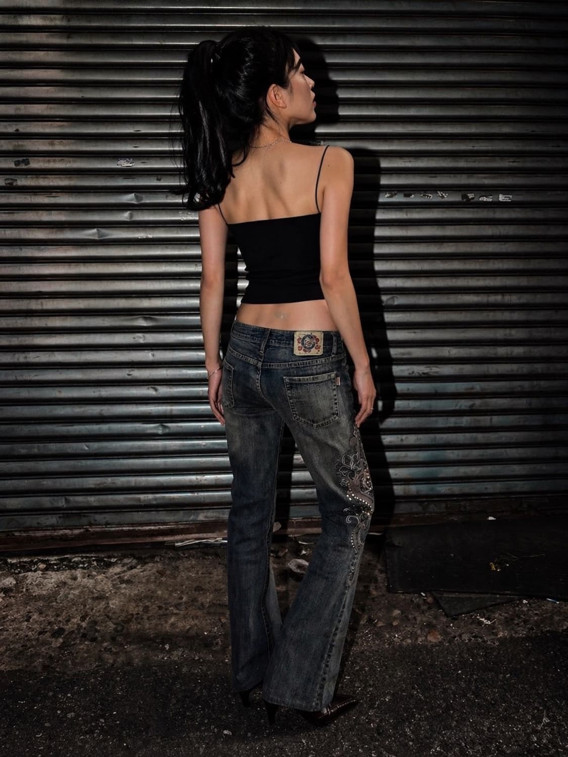 Gazoz Jeans 부츠컷 플라워 자수 팬츠 상품이미지1