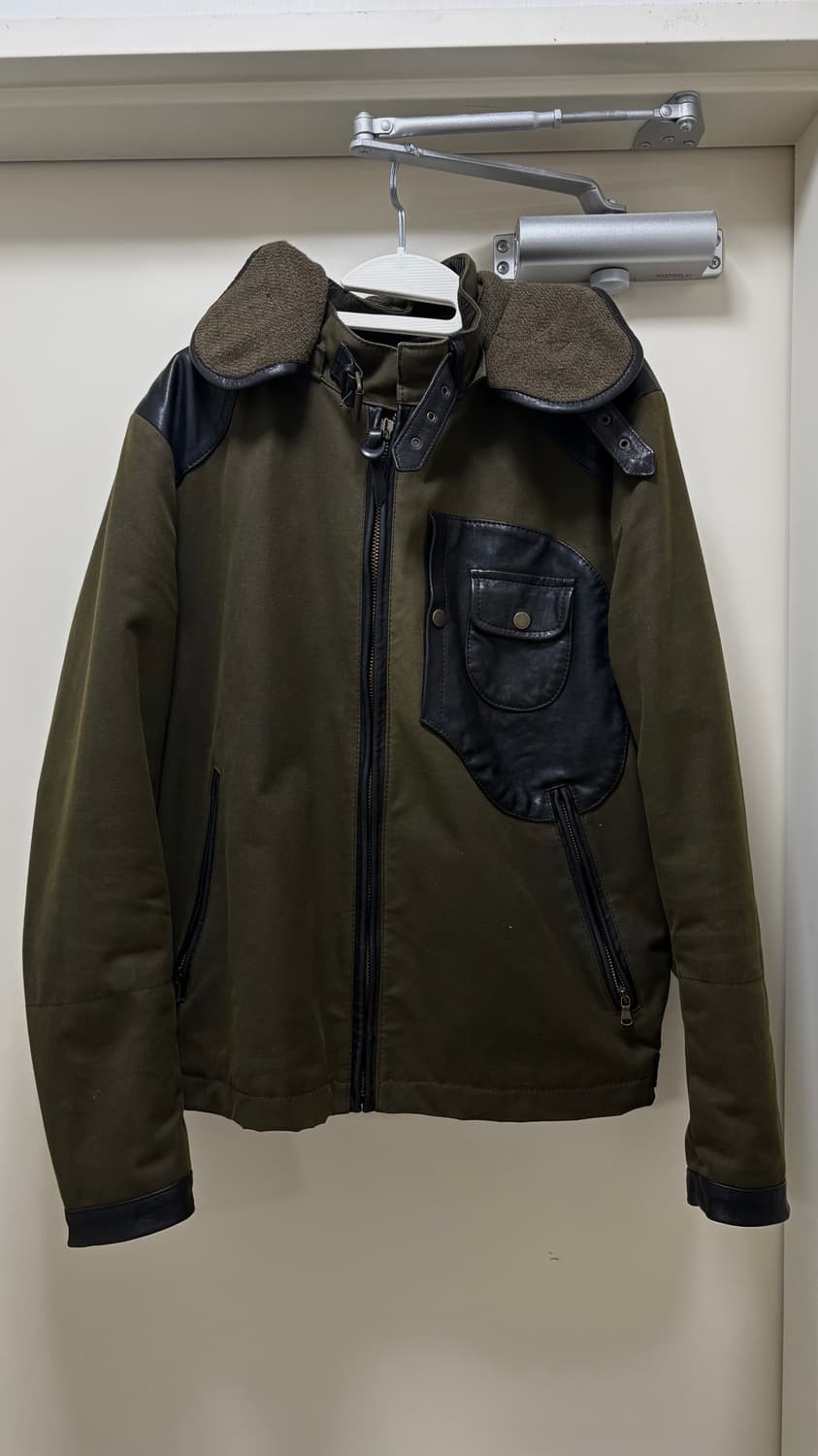 CP컴퍼니 브리티쉬 고글 왁스 코튼 자켓 상품이미지1