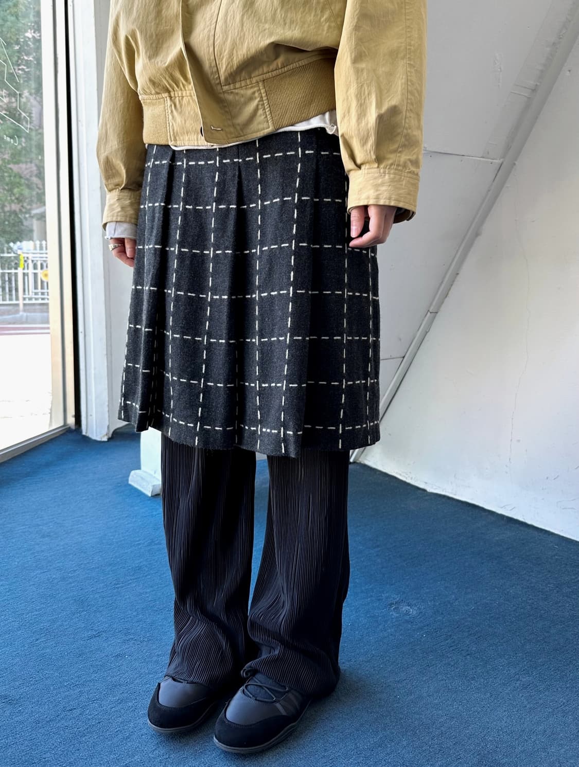 Felted wool stitch design skirt 상품이미지10