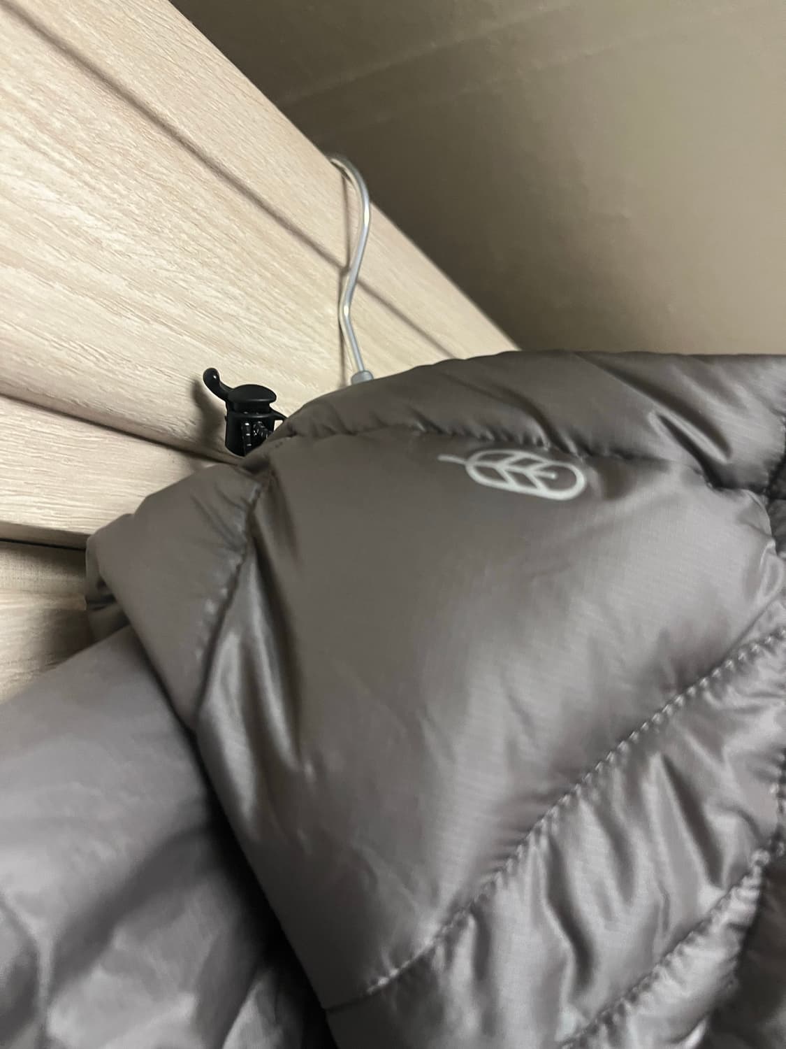 [m] 페더다운 그리드 경량 다운 패딩 자켓 상품이미지4