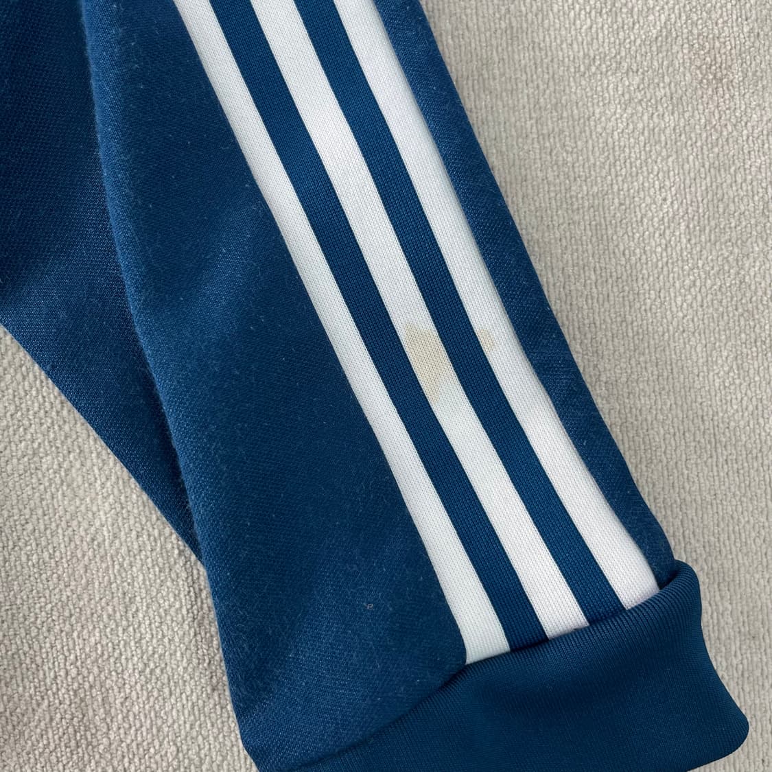 105 아디다스 신형라벨 유로파 대장급 청록색 트랙탑져지 상품이미지3