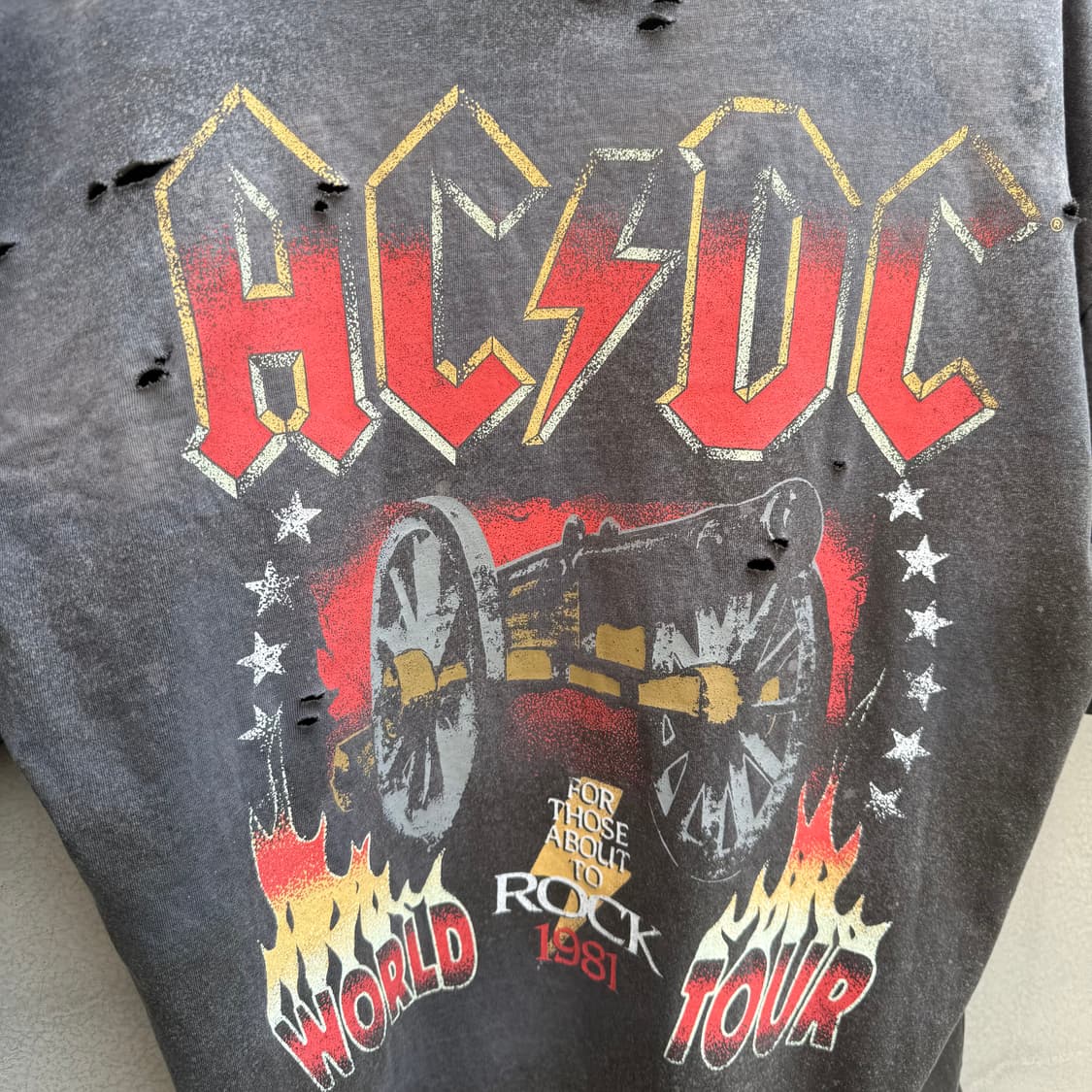 빈티지 AC/DC 선페이딩 복각 밴드티 상품이미지8