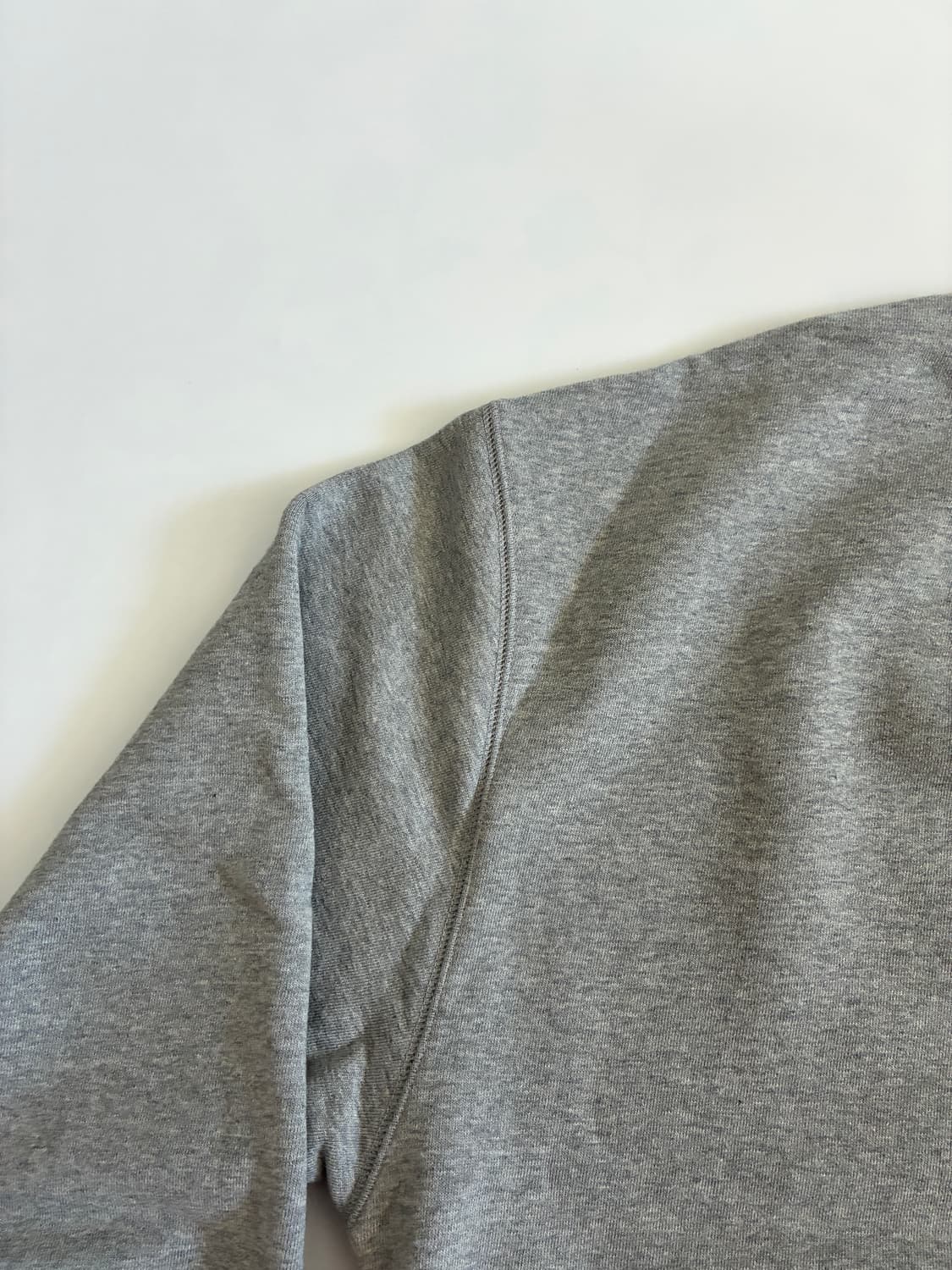 아웃스탠딩 밀리터리 핀업걸 맨투맨 멜란지그레이  상품이미지4