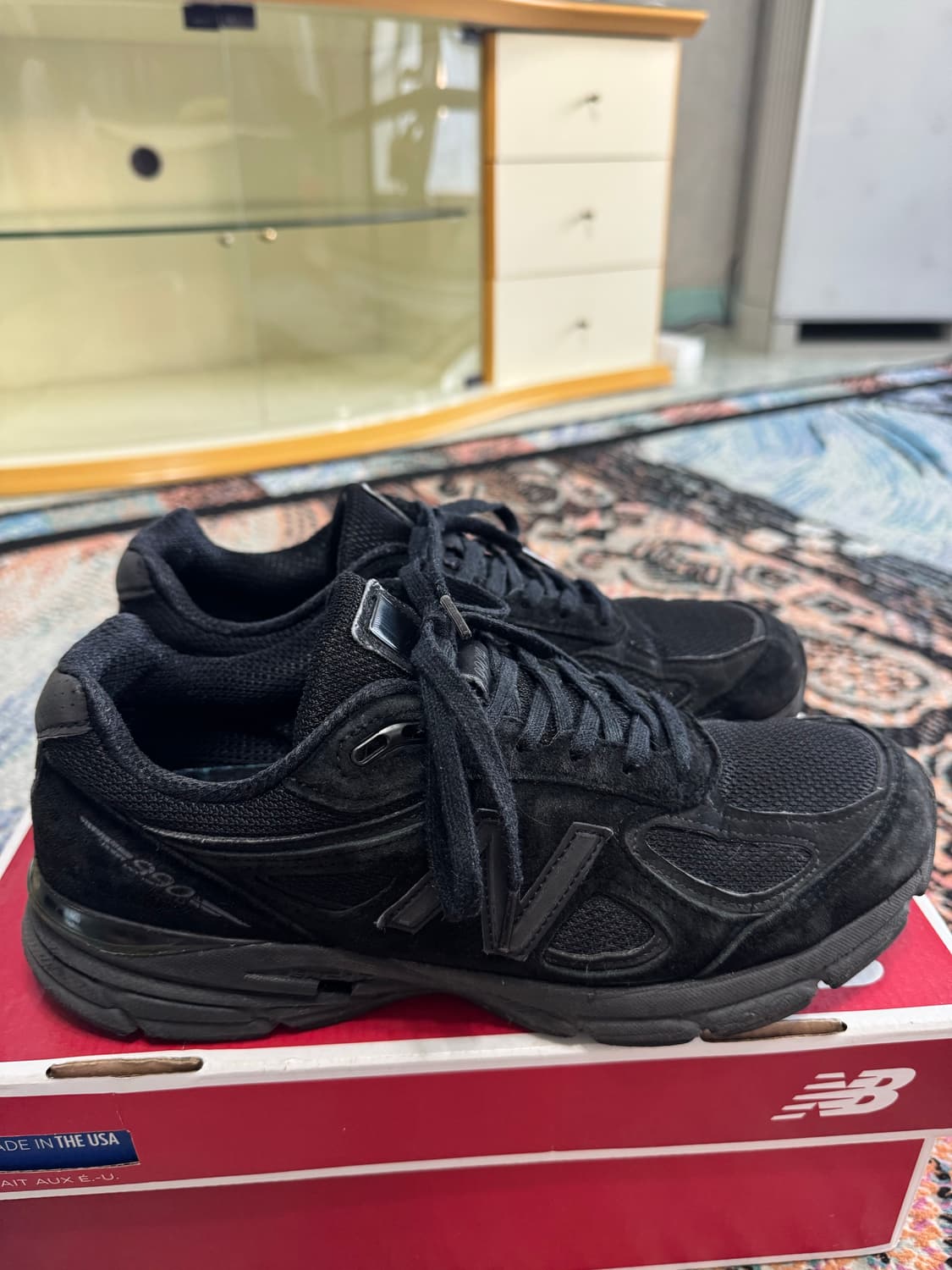 뉴발란스 990v4 트리플블랙 265 상품이미지2