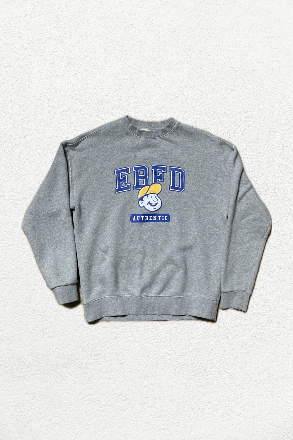 이벳필드 그레이 맨투맨 상품이미지1