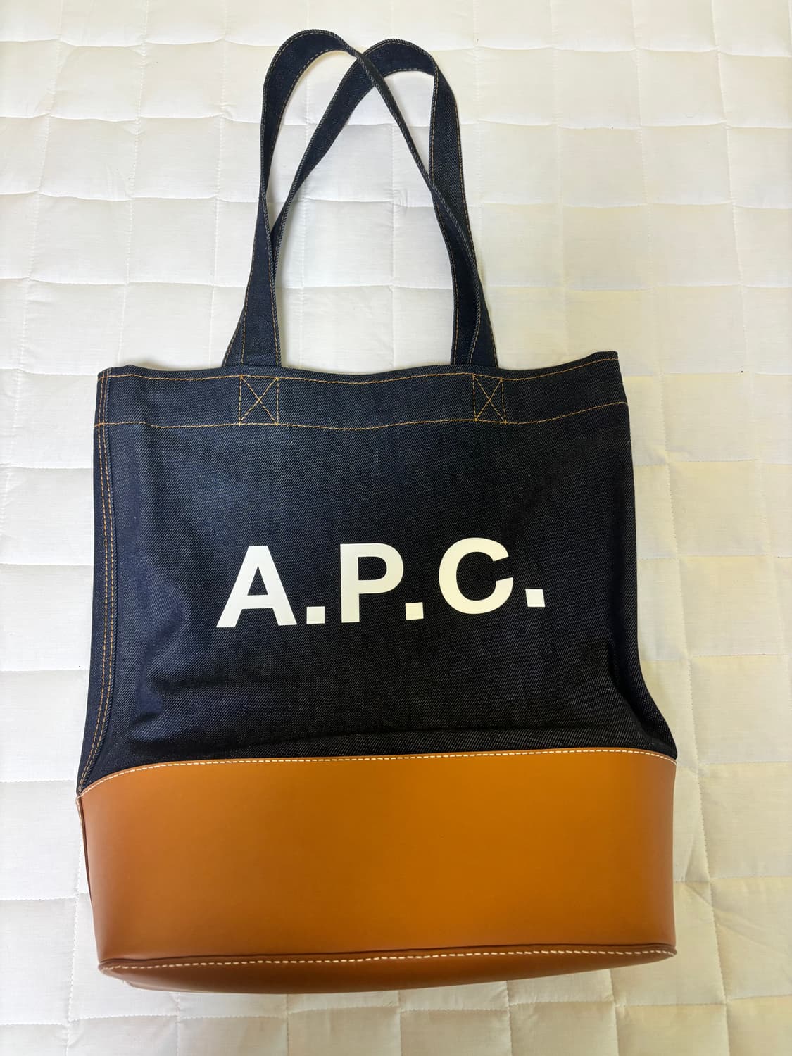 A.P.C 아페쎄 데님 토트백 상품이미지2