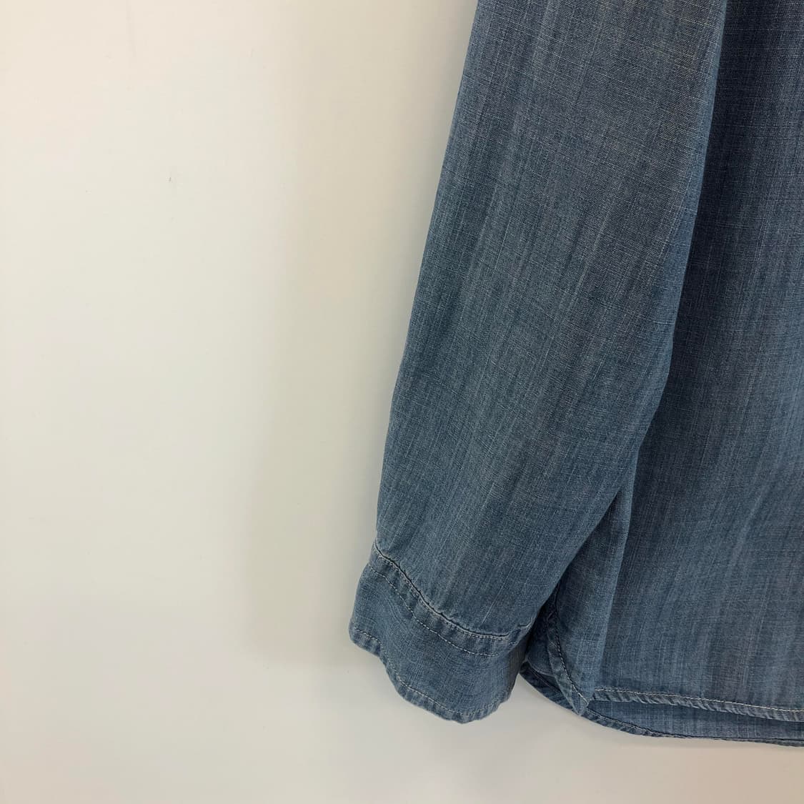 유니클로 샴브레이셔츠 L 상품이미지2