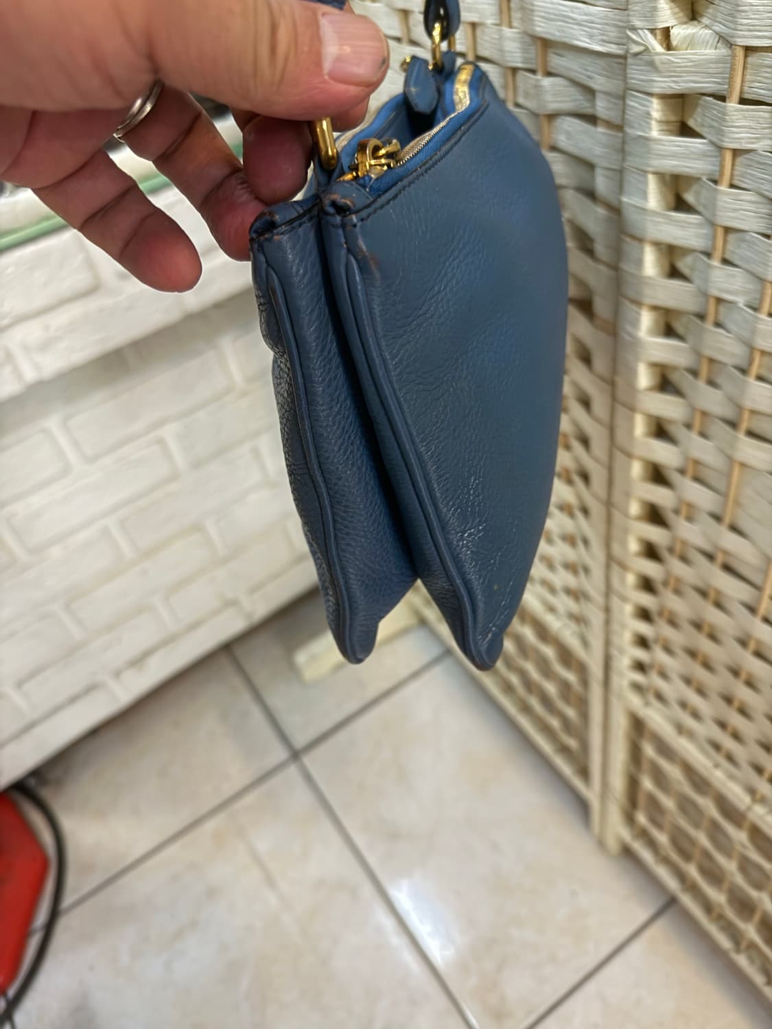 정품 프라다 비텔로 다이노 더블지퍼 크로스백 팝니다 상품이미지3