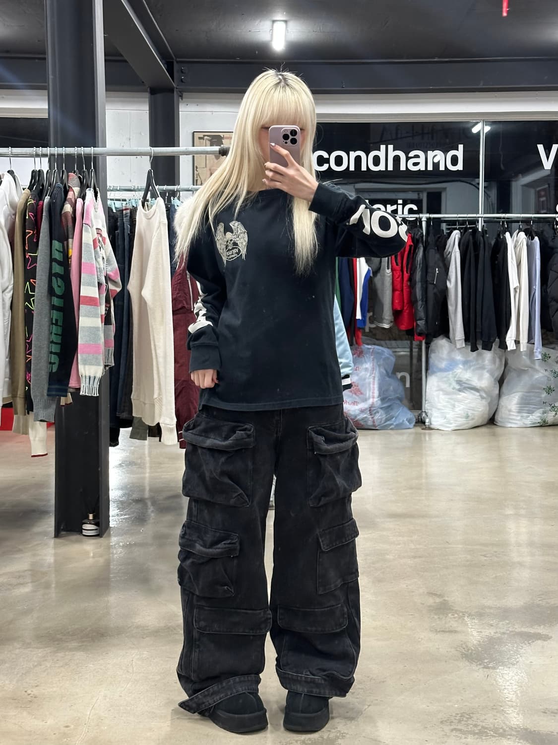 밴슨 블랙 자수 스티치 슬리브 상품이미지2