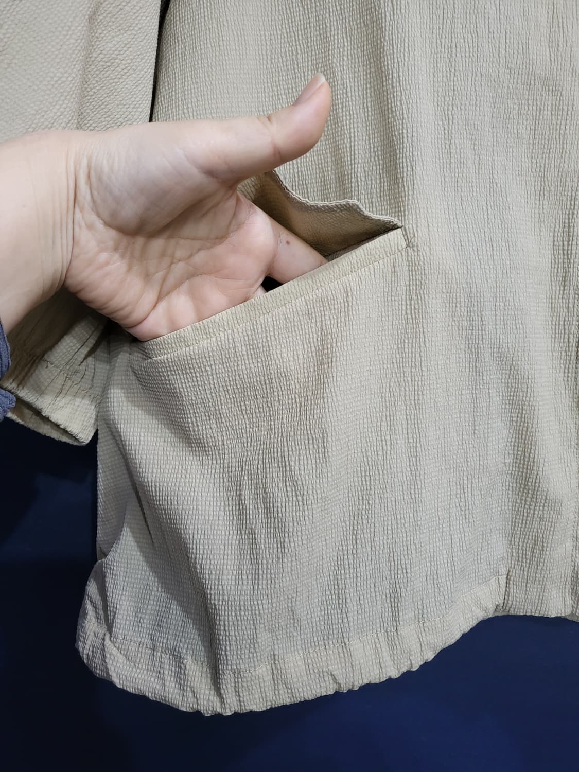 시어서커 후드 셔링 자켓 상품이미지3