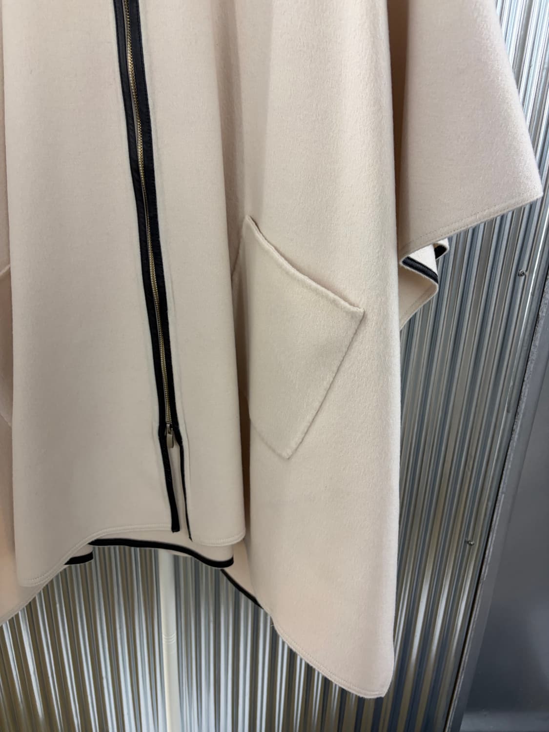 ORR Cashmere-Blend Wool Cape Coat 상품이미지4