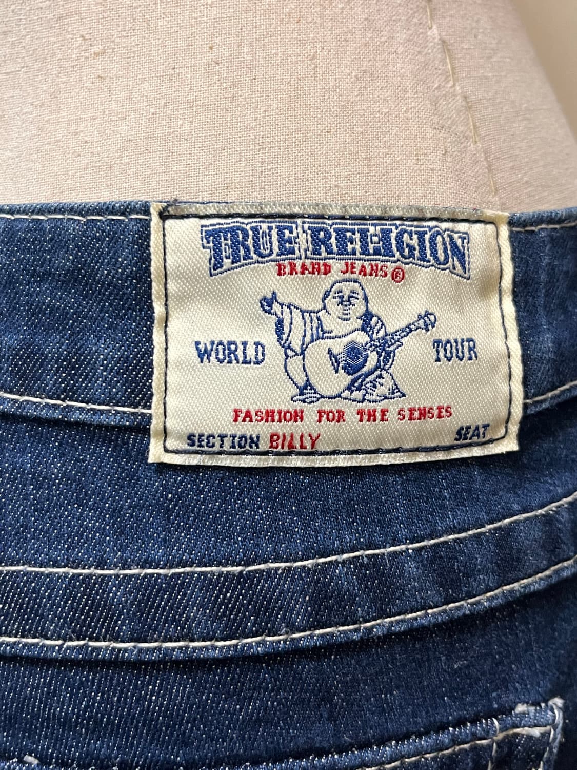 True Religion 트루릴리전 로우라이즈 일자핏 포켓 큐빅 데님 상품이미지7