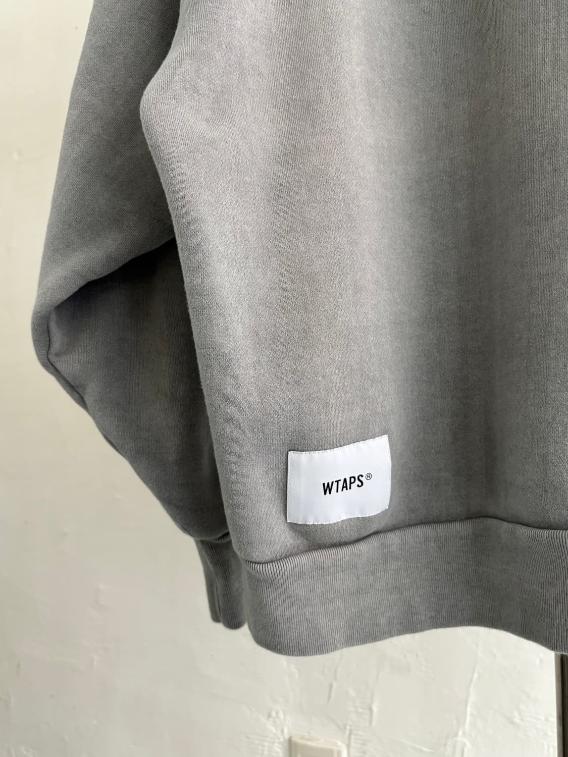 WTAPS 더블탭스 그레이 COLLEGE / DESIGN 크루넥 스웻셔츠 상품이미지5