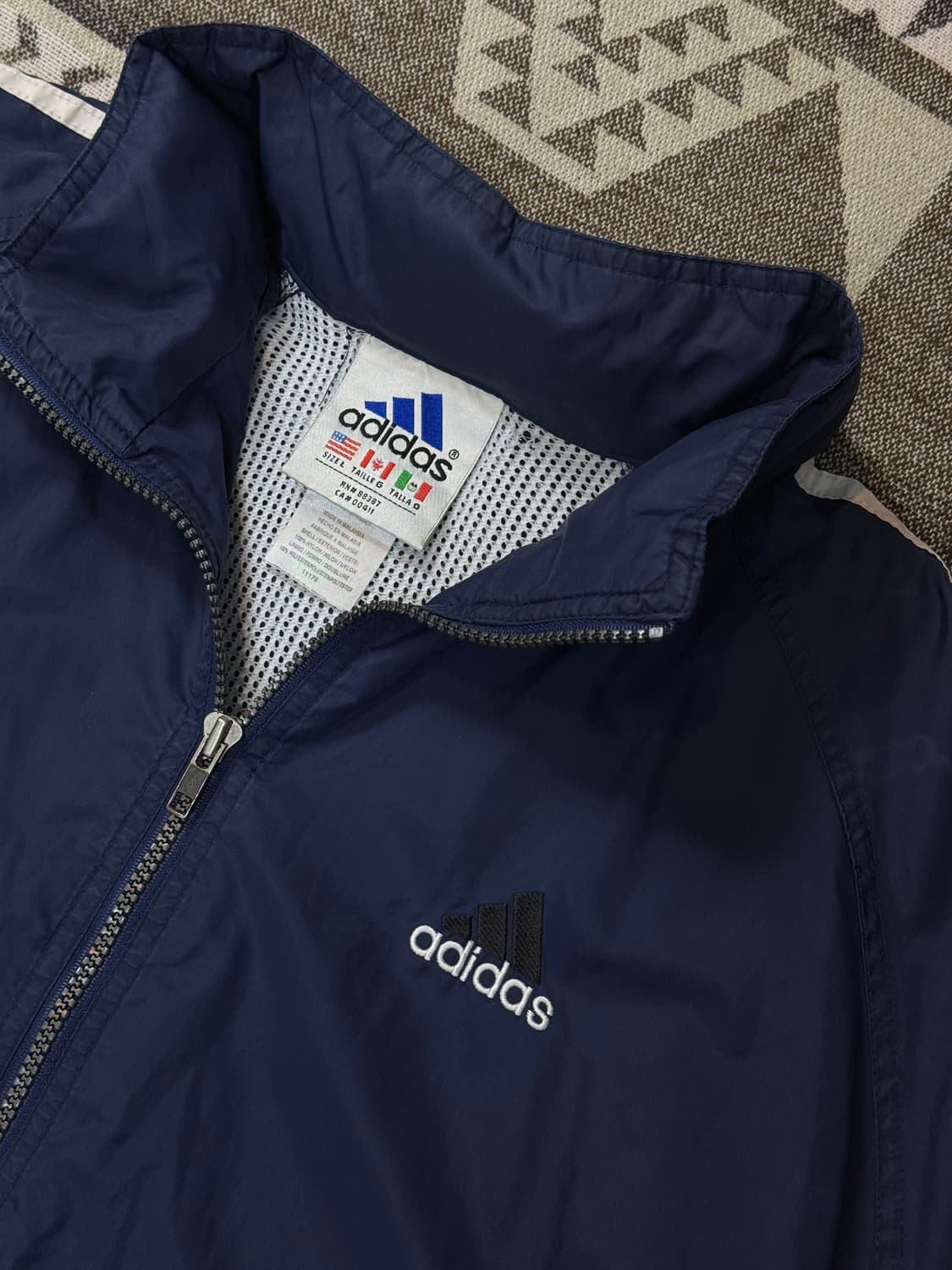 아디다스 올드스쿨 바람막이 네이비 상품이미지3