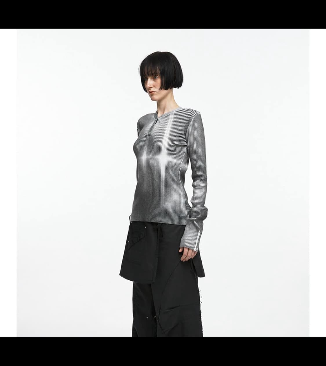 나체 FAINT SPRAY RIBBED KNIT 블랙 상품이미지2