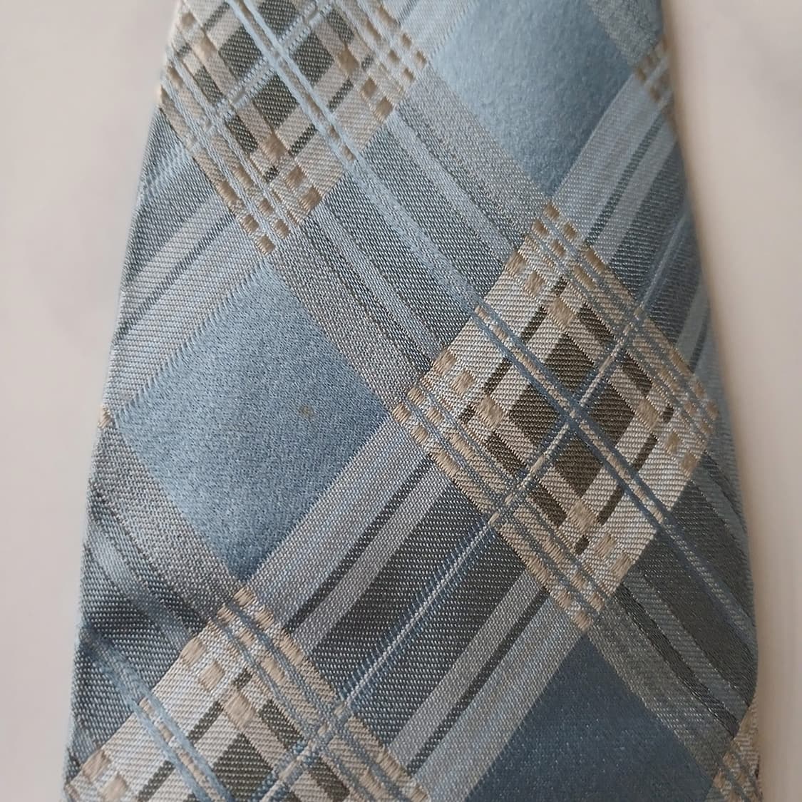 비비안웨스트우드 실크 체크 자카드 넥타이 9.1cm A등급 A19147
 상품이미지8