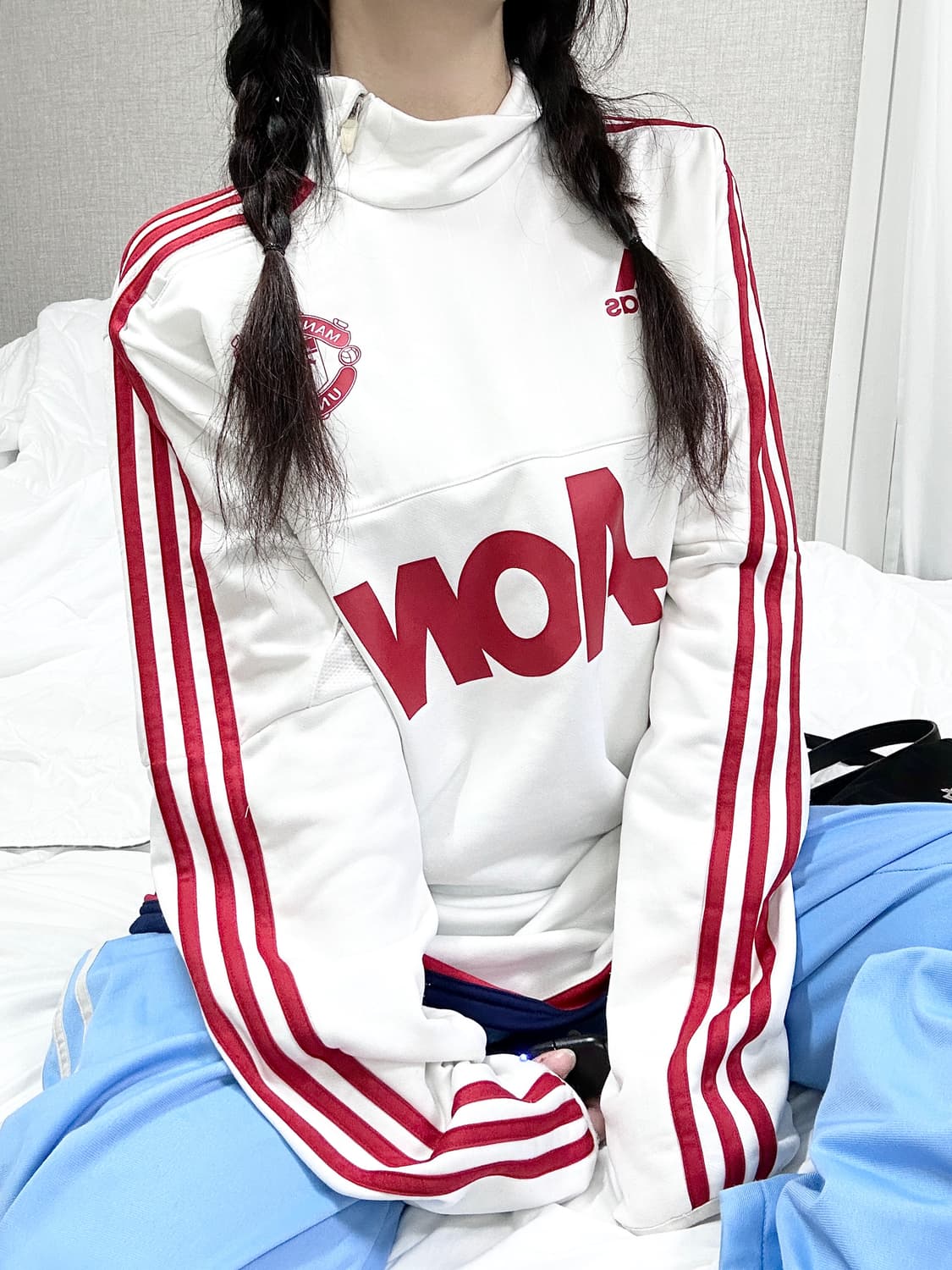 아디다스 빅로고 민유 삼선 롱슬리브 상품이미지3