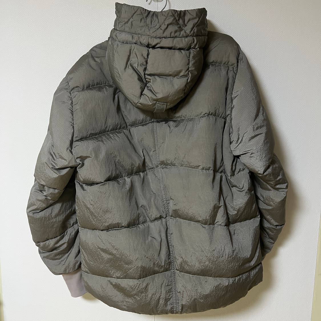 스톤아일랜드 19fw 나일론 메탈 립스탑 패딩 L 상품이미지3