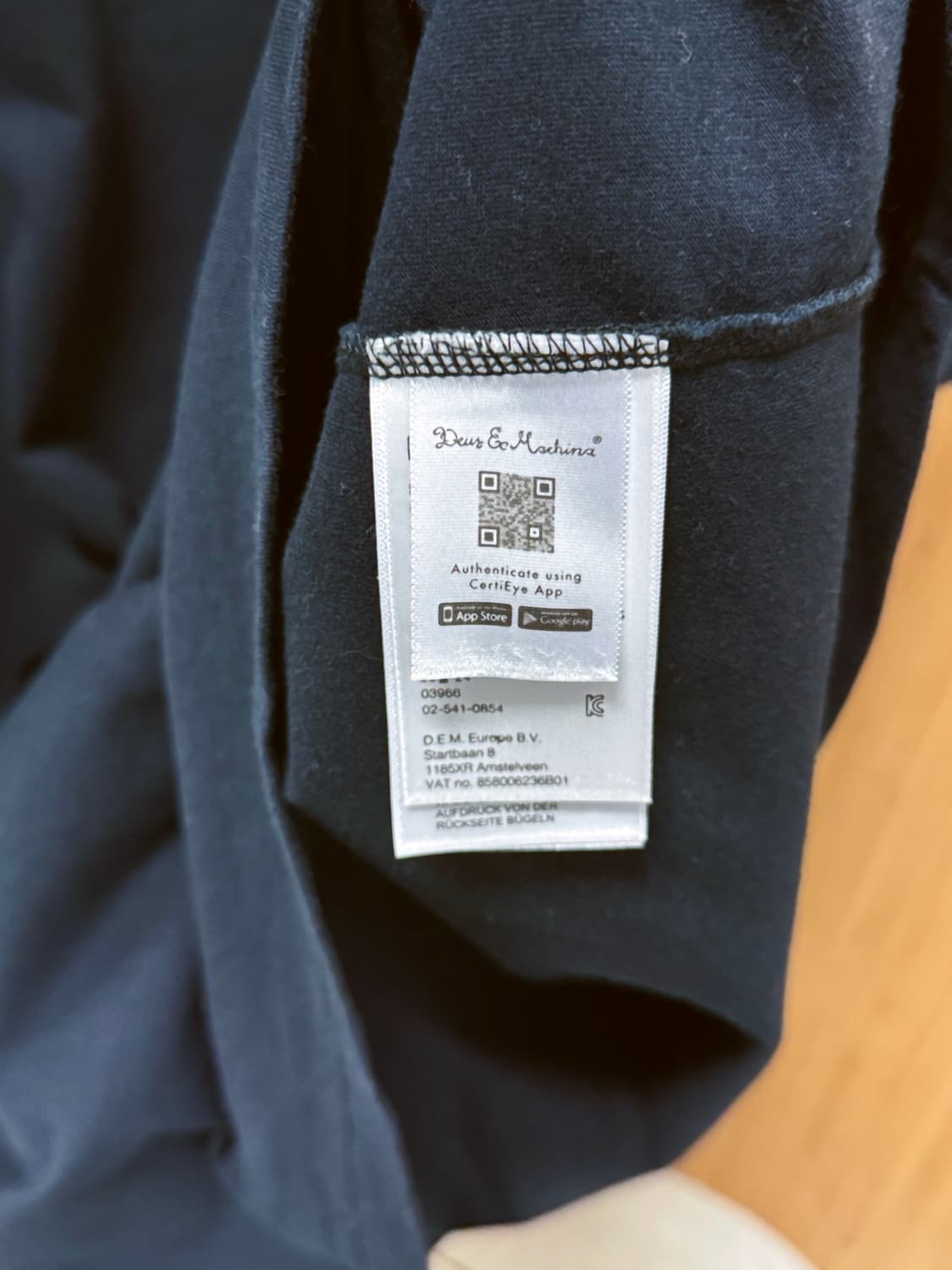 데우스 미니 원형로고 반팔 티셔츠 상품이미지5