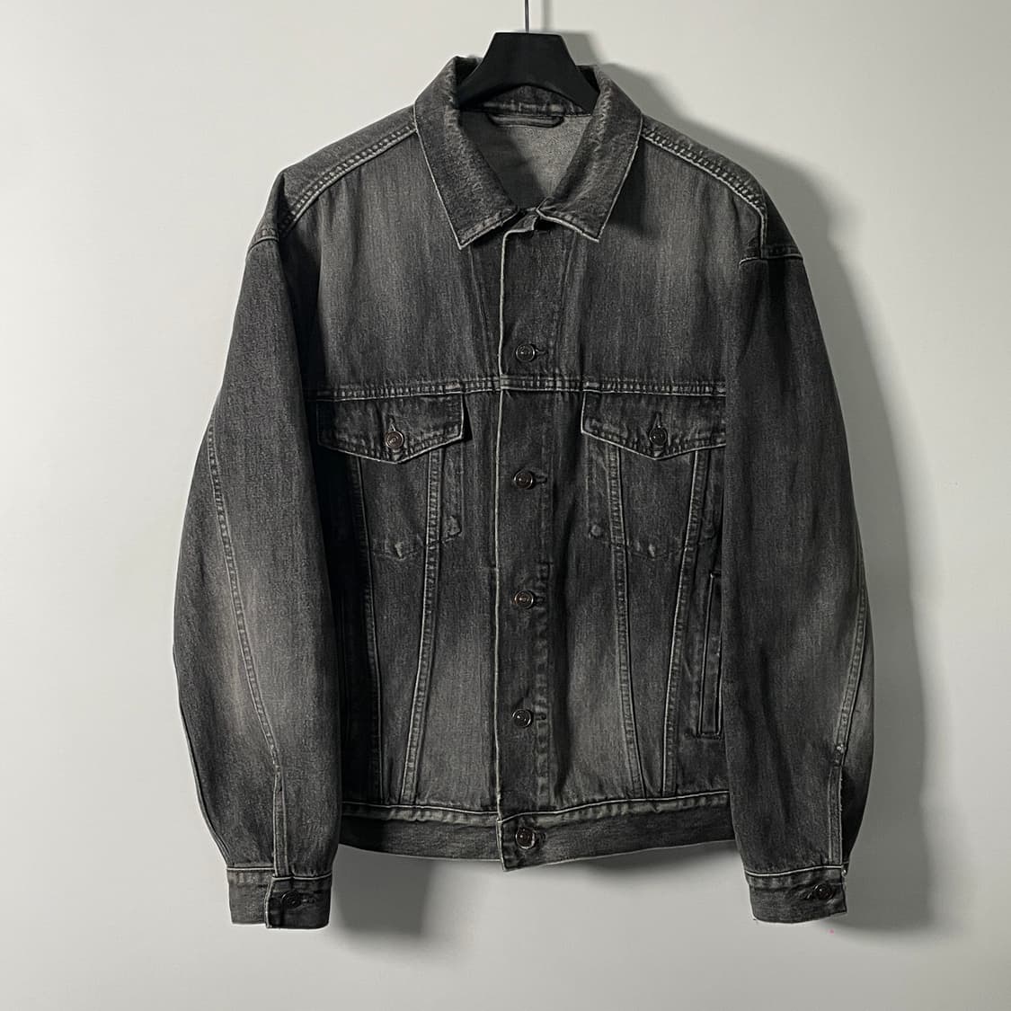 발렌시아가 백로고 흑청 데님자켓 (on.603)   상품이미지4