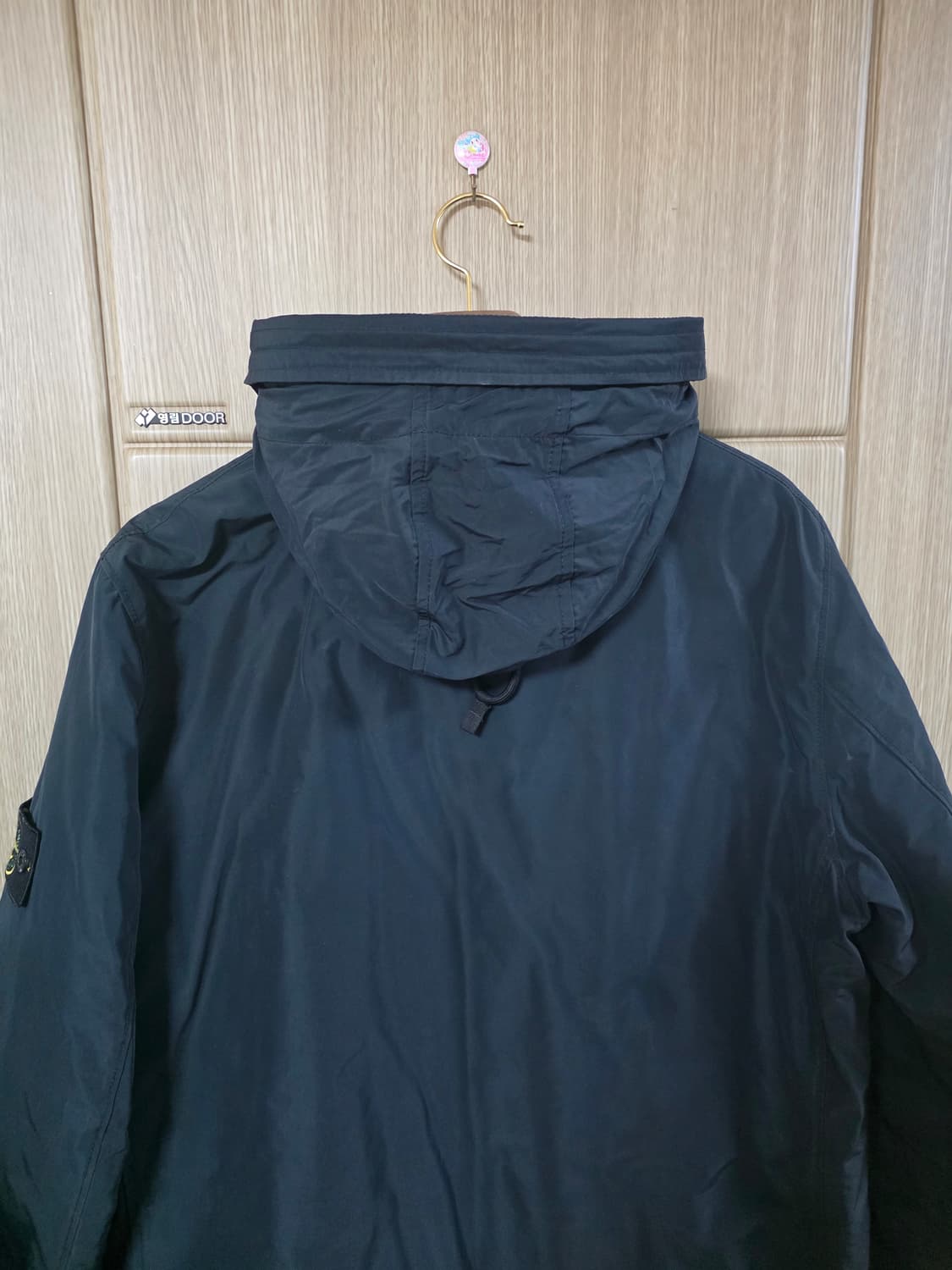 스톤아일랜드 마이크로랩스 경량 패딩 XL 상품이미지3