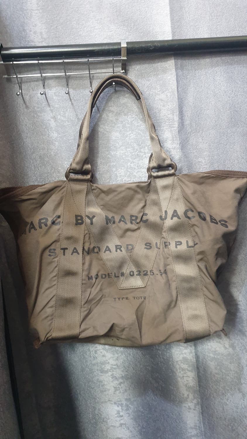 마크 제이콥스 스탠다드 서플라이 토트백 상품이미지4