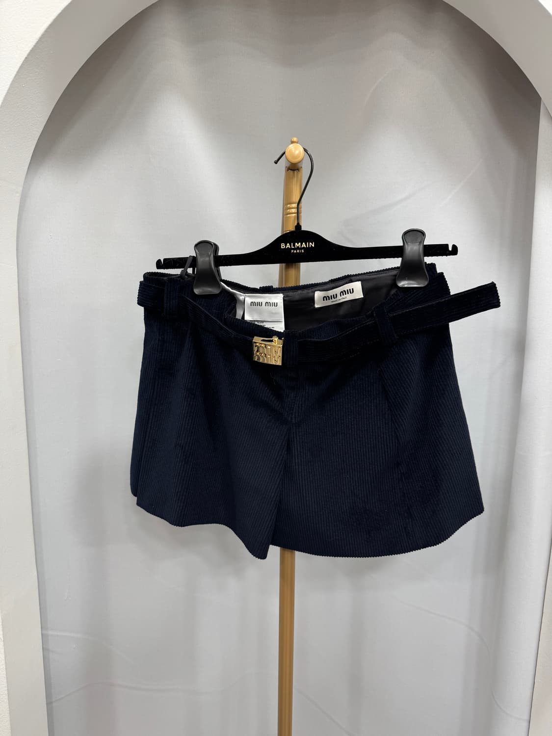 미우미우 코듀로이 스커트 38사이즈  상품이미지1