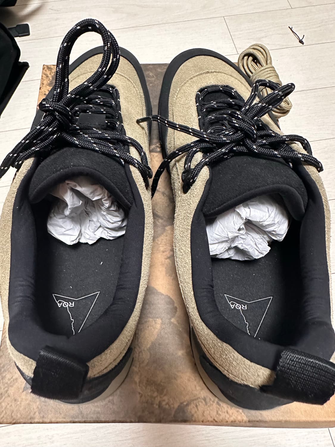 (새제품)로아 싱기노(친지노)샌드 46사이즈 295 상품이미지2