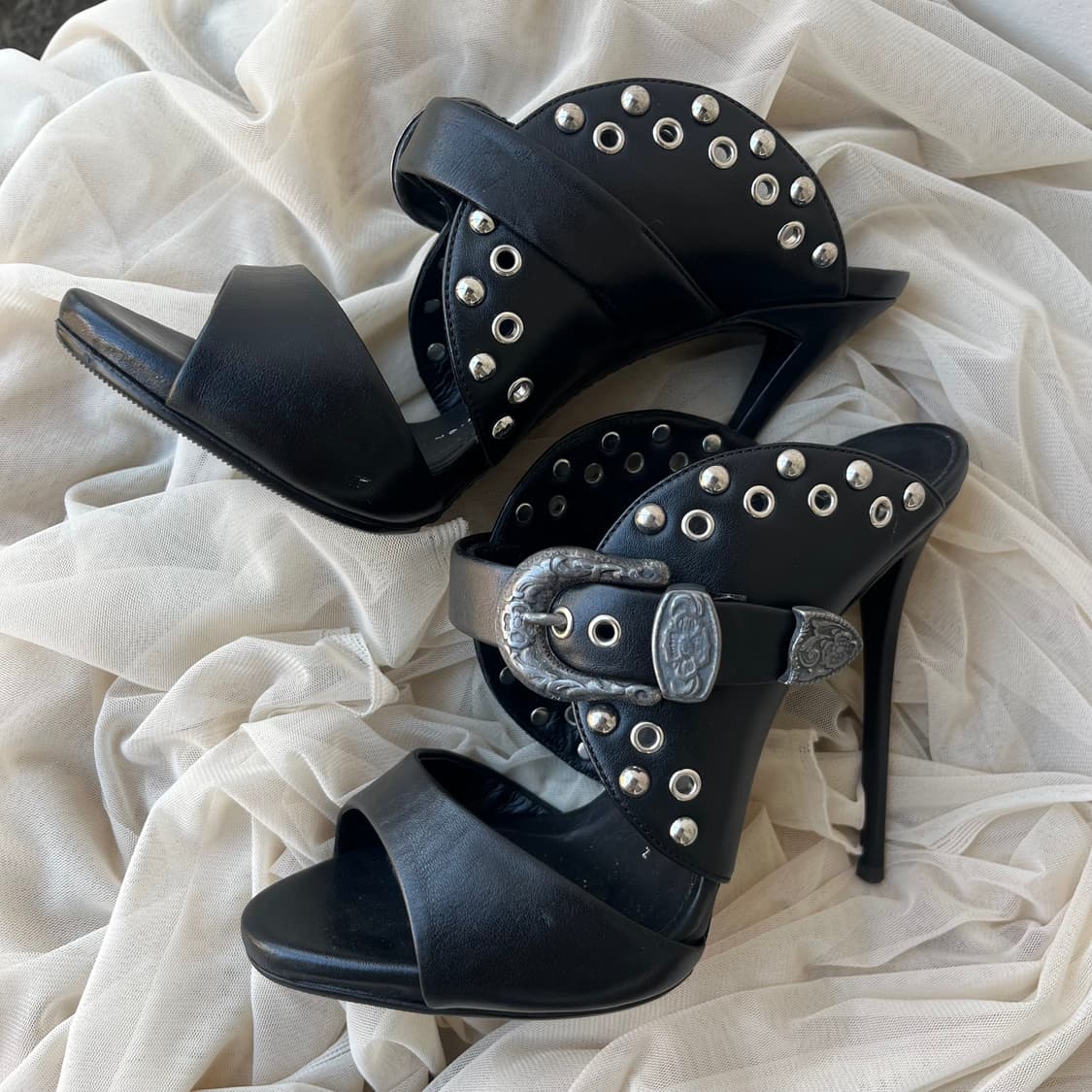 Giuseppe Zanotti 쥬세페 자노티 스터드 버클 힐 37 상품이미지1