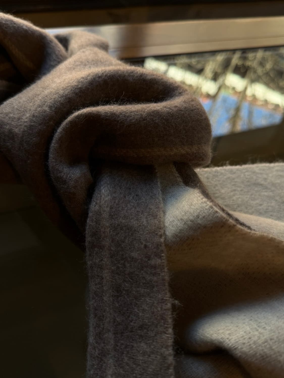 켄트앤커웬 프렌치 메이드 카멜헤어 머플러 상품이미지2