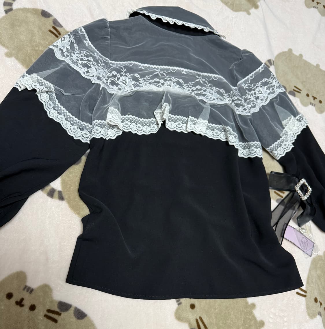 로지타 블라우스 상품이미지2