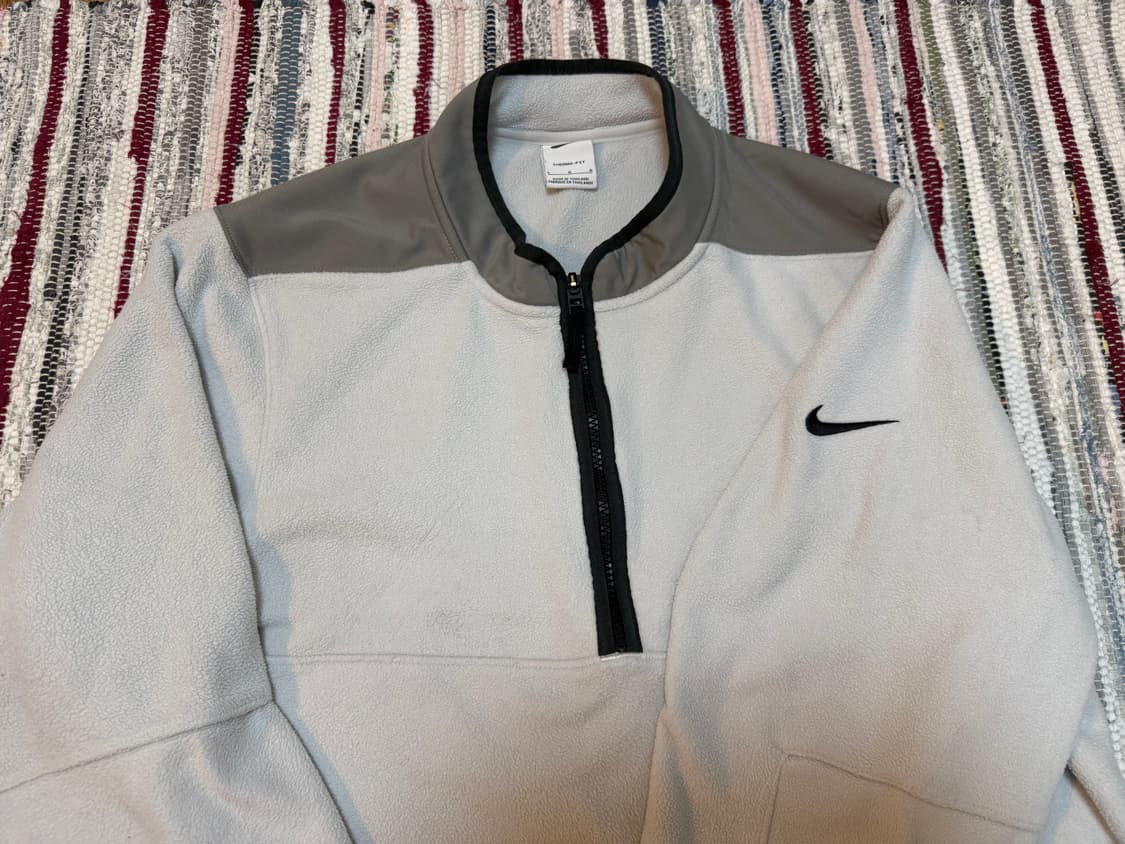 나이키 플리스 상품이미지1