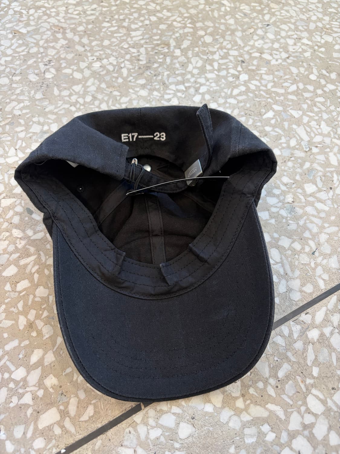 Emis Black Logo Cap 상품이미지3