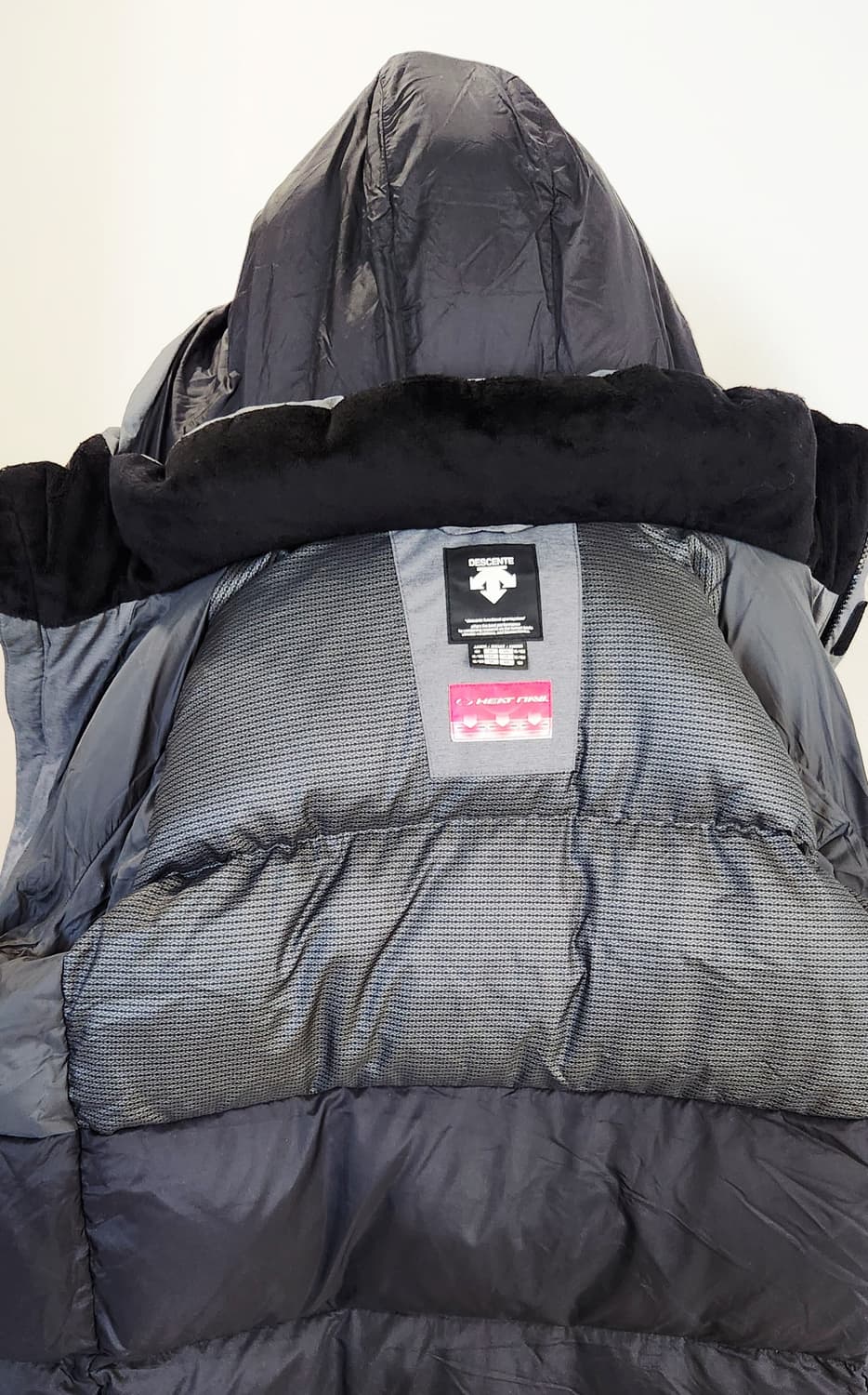 데상트 패딩점퍼  상품이미지8