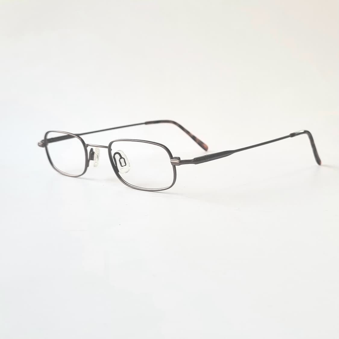 데드스탁 미니멀 사각 스퀘어 안경테 450 상품이미지4