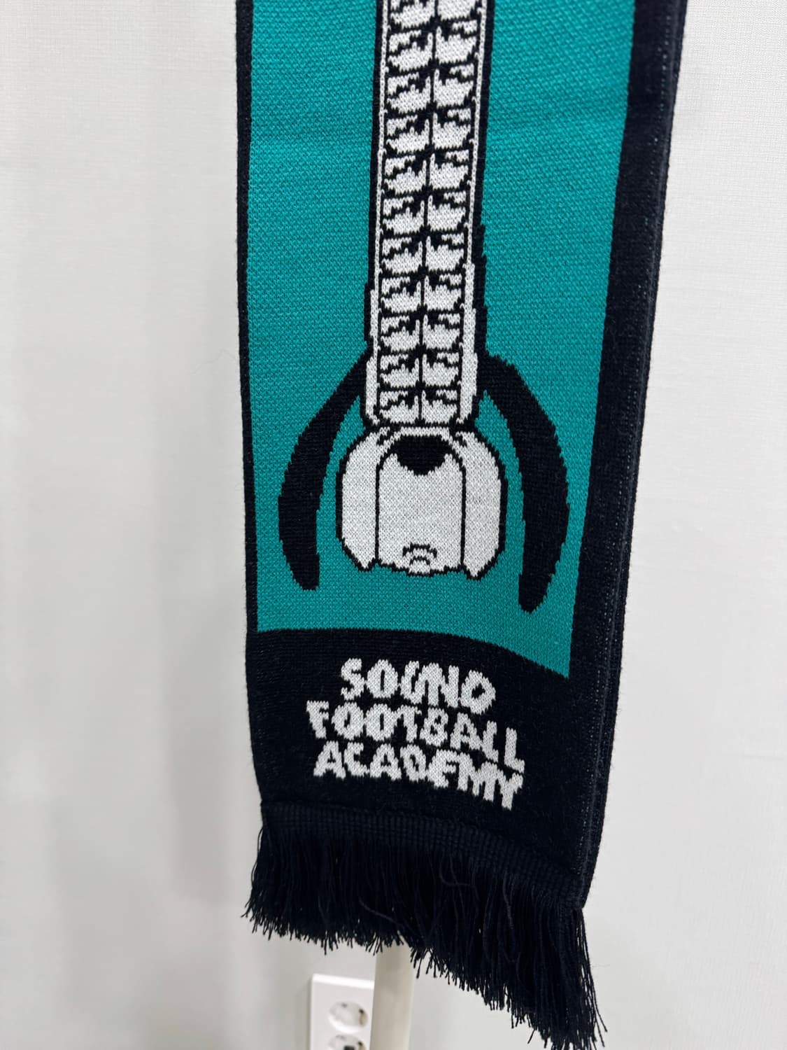 발란사 풋볼클럽 머플러 상품이미지2