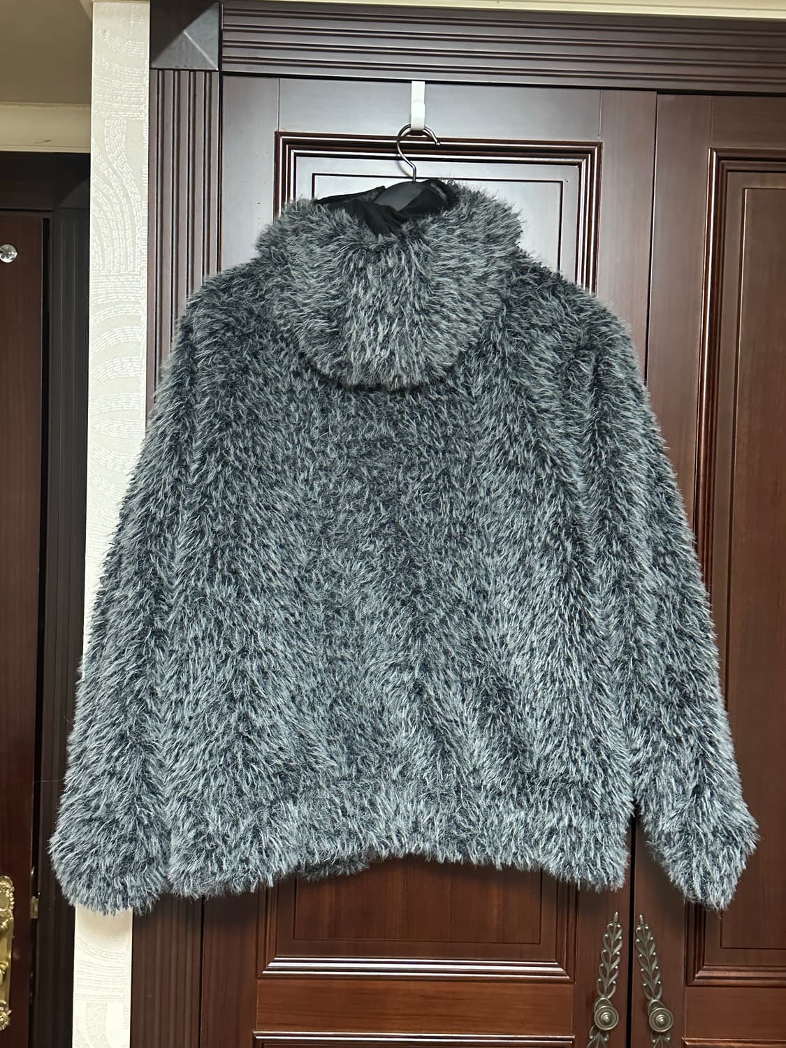 세릭 Hairy Balaclava Zip Up / Charcoal 상품이미지5