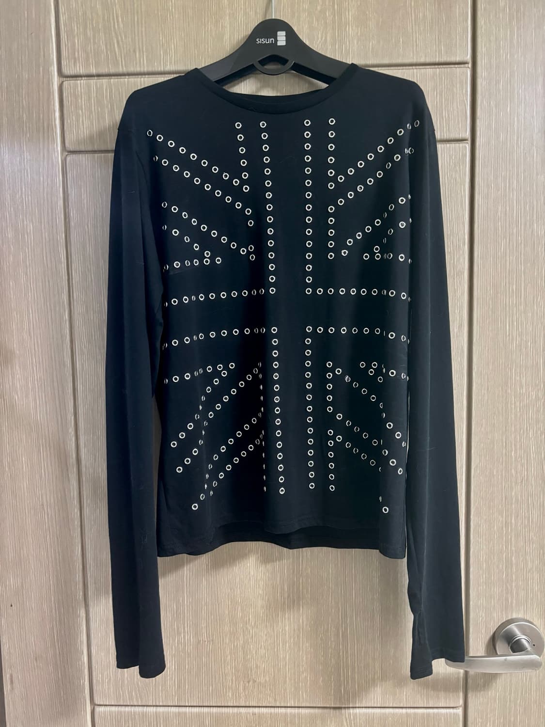 Stud Rhinestone Retro Long Sleeve Tee 상품이미지3