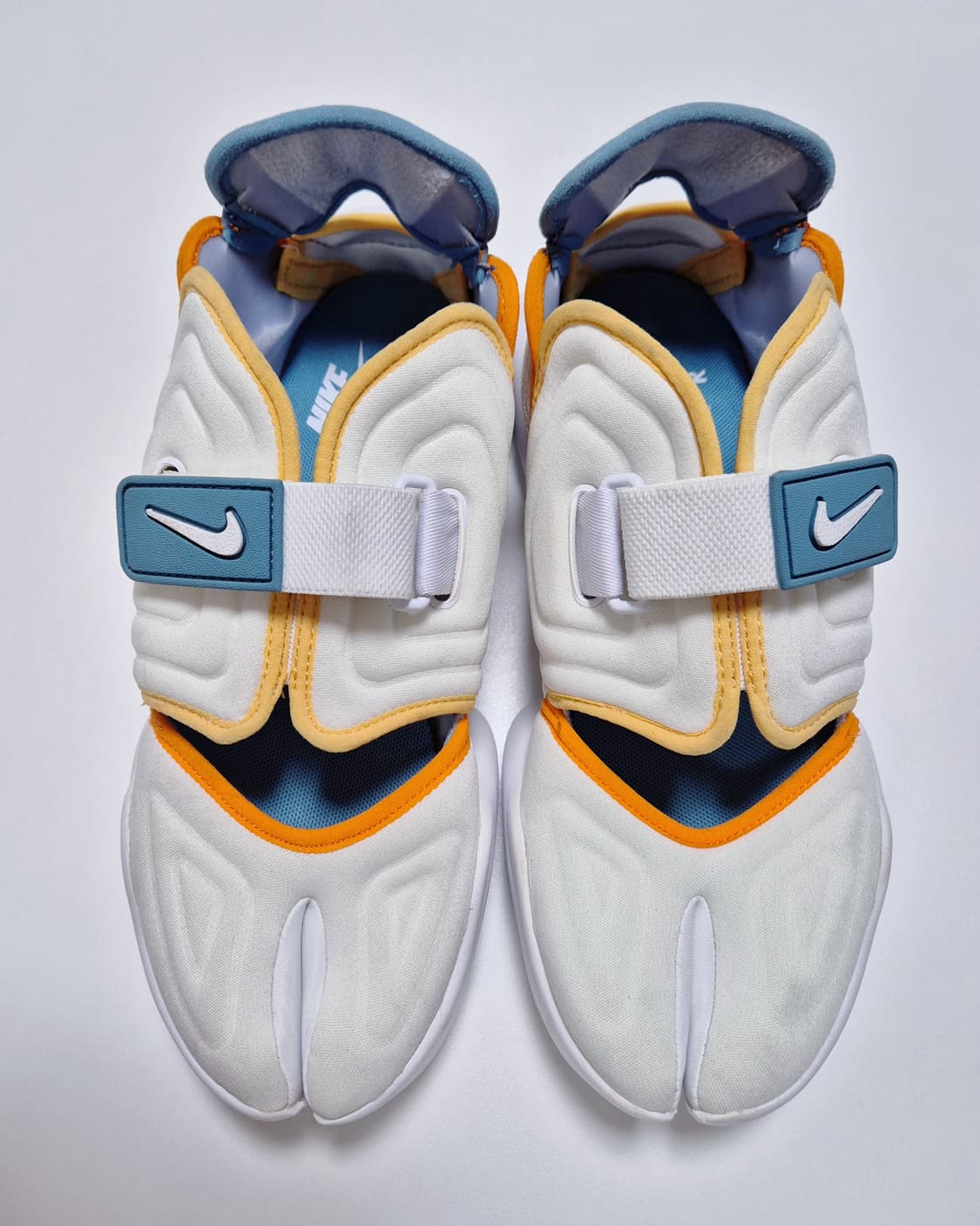 250>나이키 아쿠아 리프트 화이트 상품이미지1