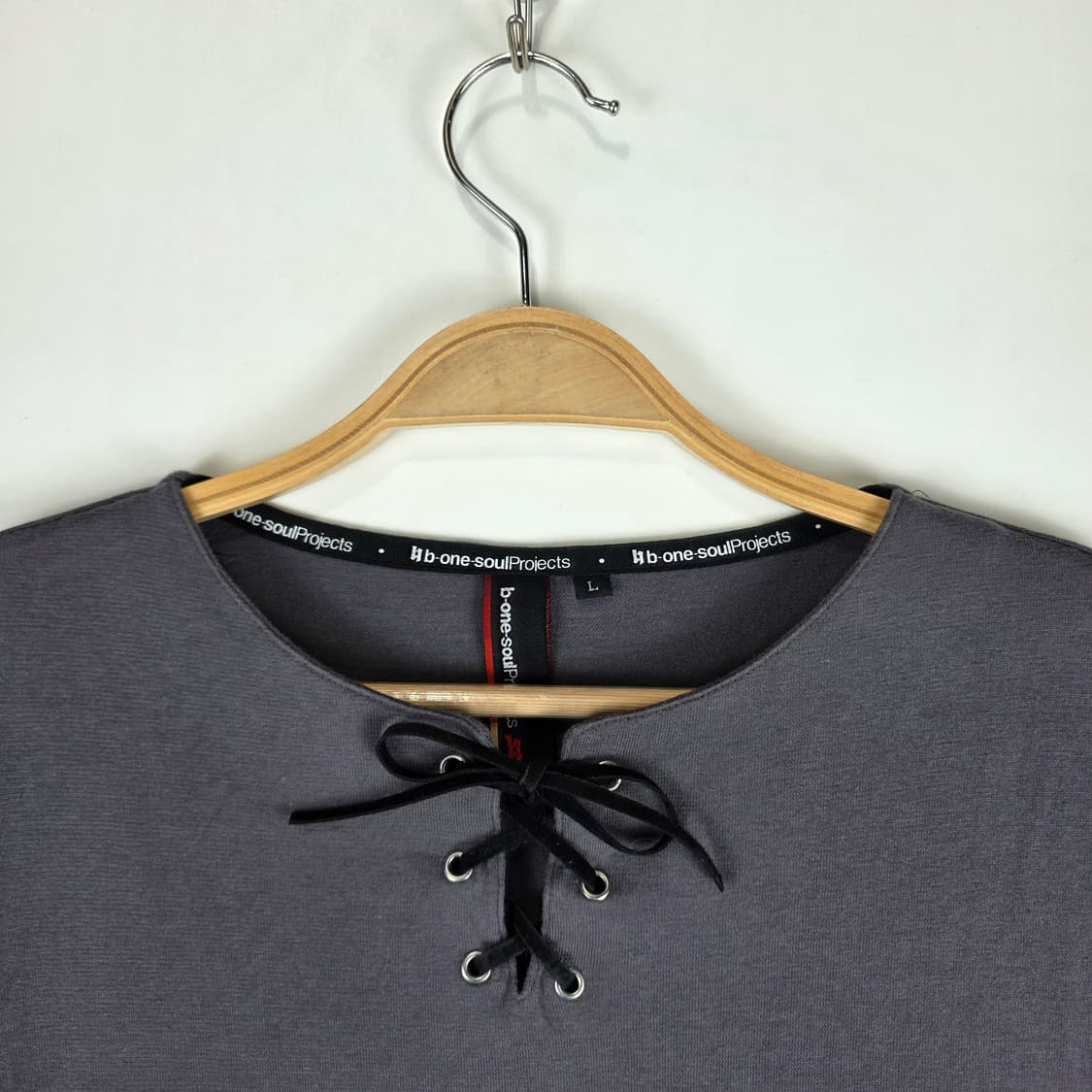 b one soul project  아일렛 티셔츠 상품이미지5