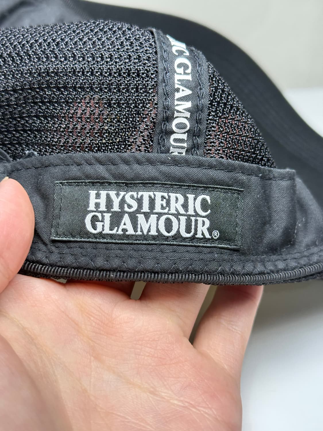 히스테릭 글래머 누워있는 히스걸 매쉬캡 트러커캡 볼캡 모자 상품이미지5