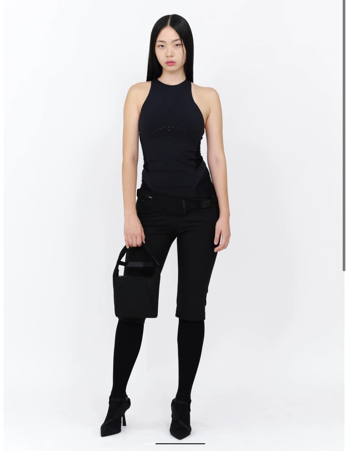 Hyeinseo 혜인서Sleeveless Track Top 블랙 사이즈2 상품이미지2