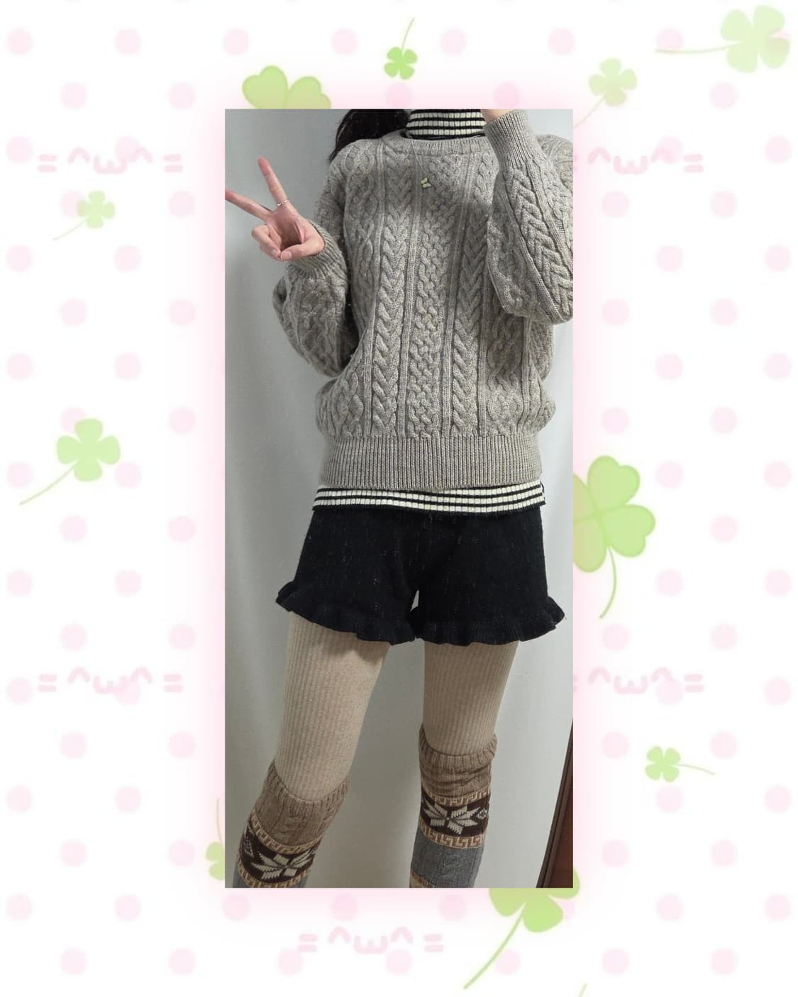 회색베이지 울 케이블 꽈배기 니트 상품이미지1