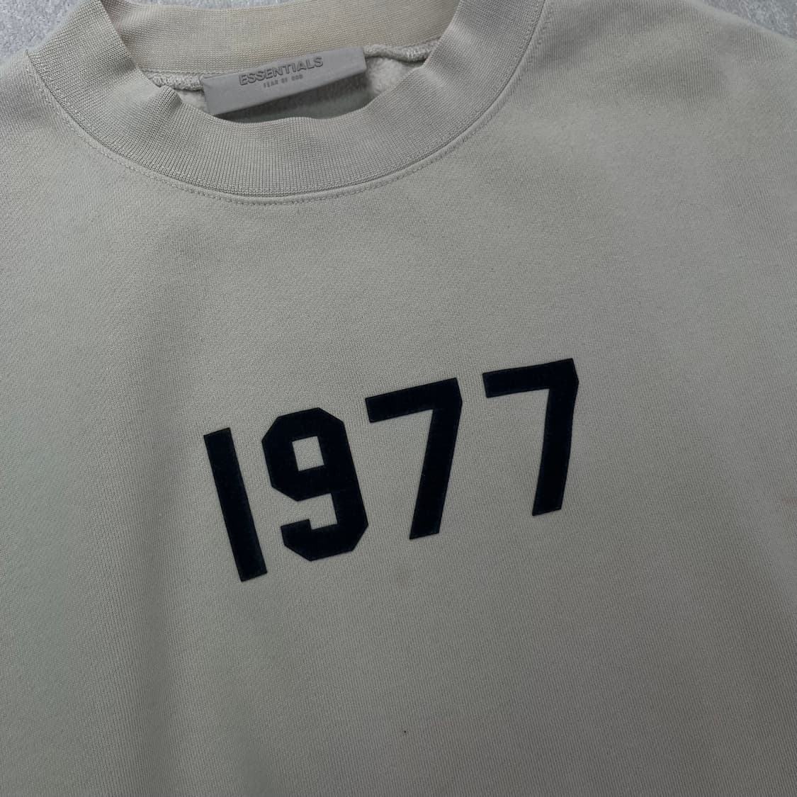 95 피오갓 에센셜 1977 맨투맨 상품이미지2