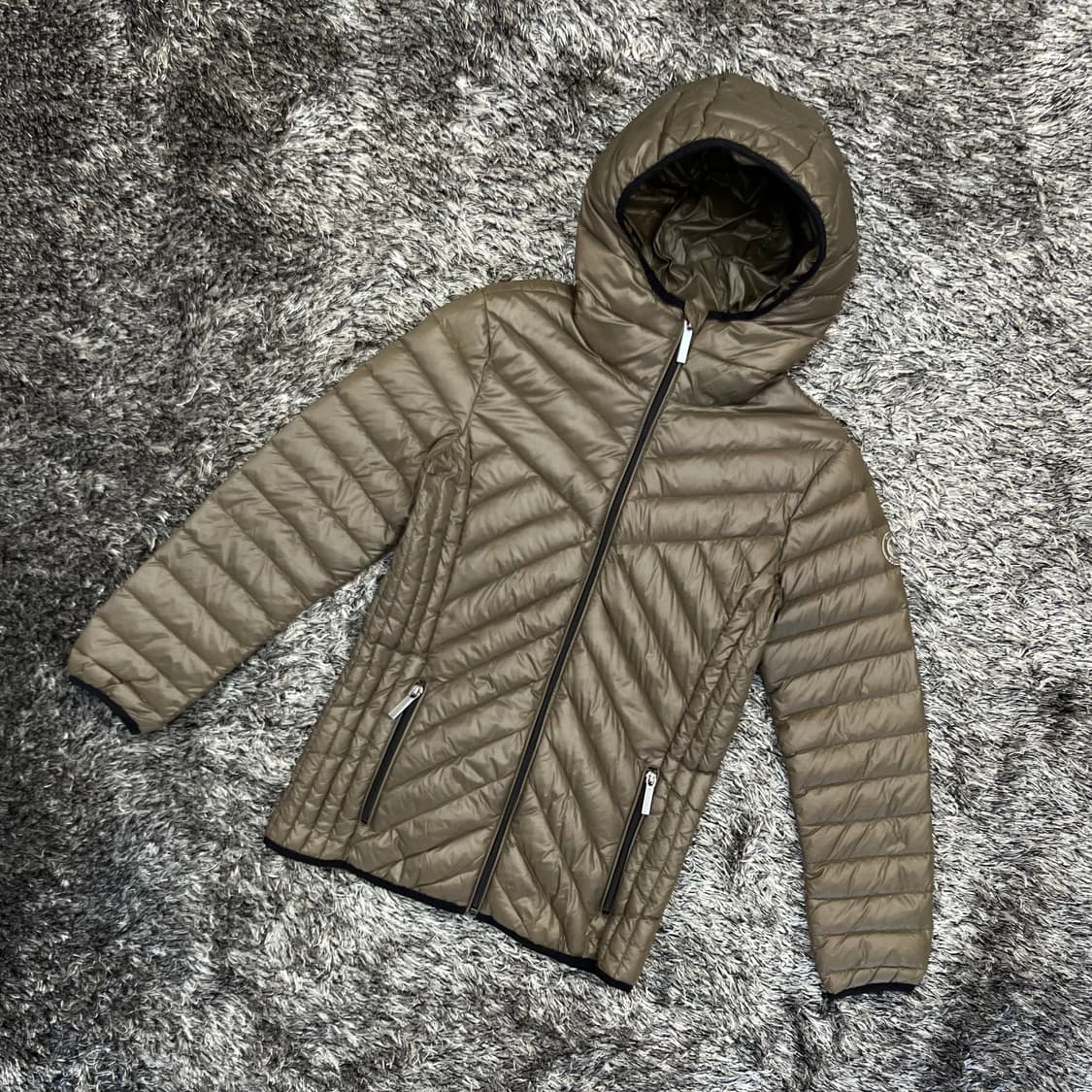 마이클코어스 팩커블 퀼팅 누빔 다운필 자켓 (XS) 상품이미지1