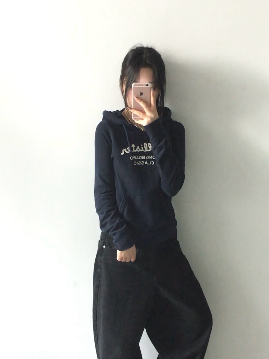 홀리스터 패치자수 후드티 상품이미지2